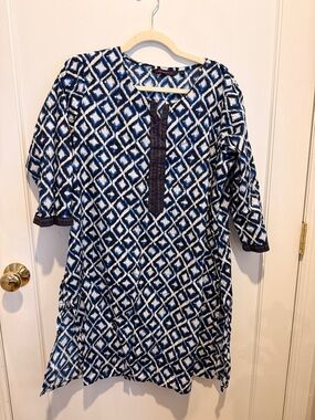 Classic Blue Ikat-Print Women's Kurta with Contrast Placket